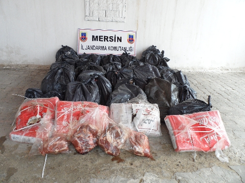 Suriye'den getirilen kaçak etler Mersin'de ele geçti