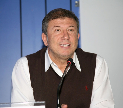 Tanju Çolak : Alex herkesin takdirini topladı