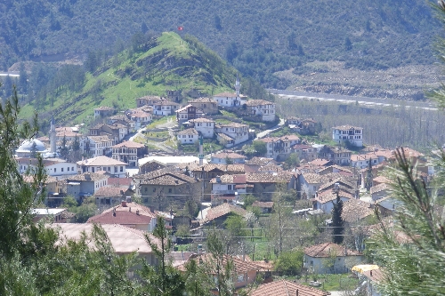 Taraklı'ya güzel haberler peş peşe geliyor