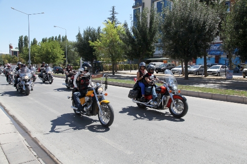 Tarihi Odunpazarı bölgesi motor tutkunlarını ağırladı