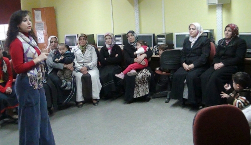 Tatvan'da ailelere 'Aile İçi Eğitim' kursları veriliyor