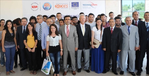 'Teknolojiyi iyi kullananlar dünyanın en zengin ülkeleri haline geldi'