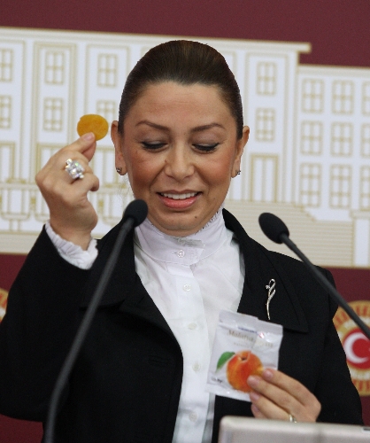 THY'de 'kayısı ikramlı' uçuşlar bugün başladı
