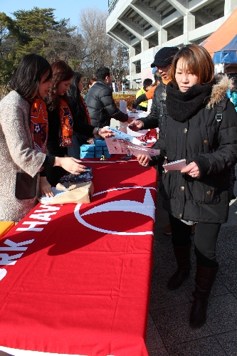 THY'nin sponsor olduğu Japon ekip, galibiyeti kaçırdı