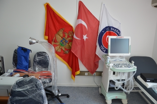 TİKA'dan Karadağ'a sağlık hizmeti