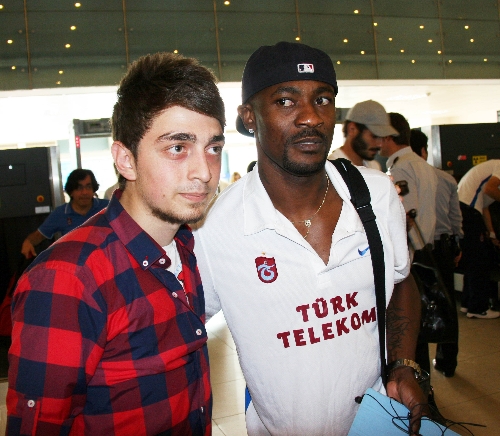 Trabzonspor, Beşiktaş maçı için İstanbul'a gitti