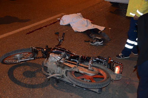 Trafik cezasını yatırmaya giderken kaza yapan gençlerden biri öldü