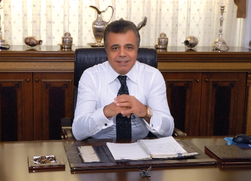 Tüm kazanımlarını Uluslararası Üniversiteler Konseyi'ne hibe etti