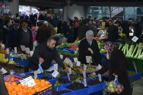 Tuna Mahalle sakinleri yeni pazar yerinden memnun