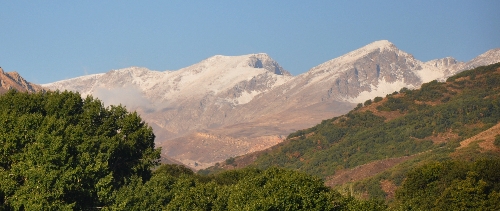 Tunceli'nin dağlarına yılın ilk karı yağdı
