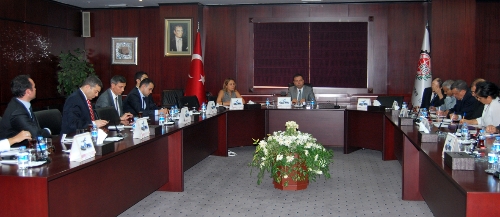 Tunuslu heyet, Gaziantep'te yatırım ve işbirliği olanaklarını araştırıyor