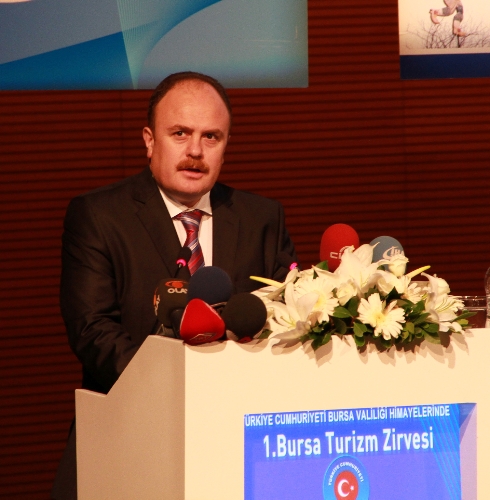 Turizmden 50 milyar dolar kazanmak için Anadolu'ya yatırım yapmalıyız