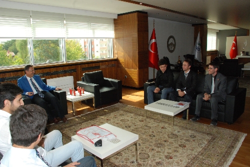 Türk Talebe Birliği'nden Özhaseki'ye ziyaret