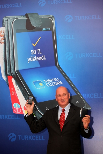 Turkcell 'cep'ten alışveriş yaptıracak