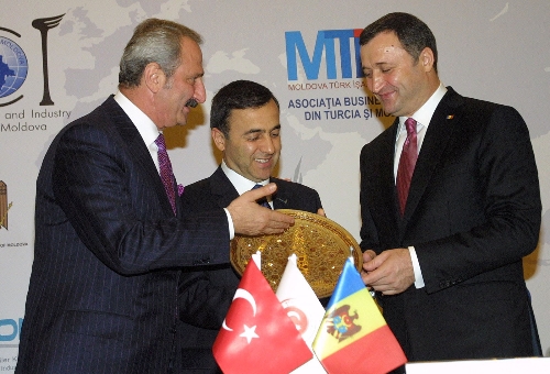 Türkiye - Moldova Ticaret ve Yatırım Forumu İstanbul'da yapıldı