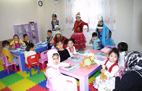 Türkiye'deki ilk Kazak kreşi İstanbul'da açıldı