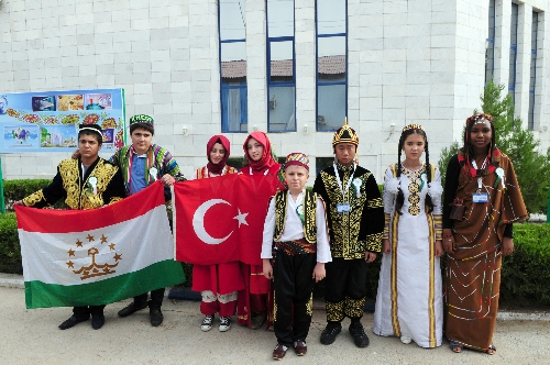 Türkmenistan'da, Uluslararası Bilgisayar Proje Olimpiyatları başladı
