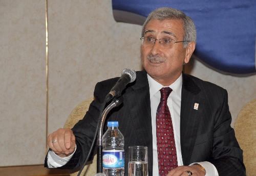 'Uçaktaydık, yere indik, kemerleri çözdük, arabayla devam ediyoruz'