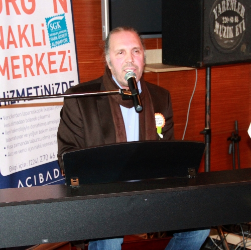 Ünlü sanatçı Fatih Erkoç'tan piyano ve flüt ile organ bağışına davet