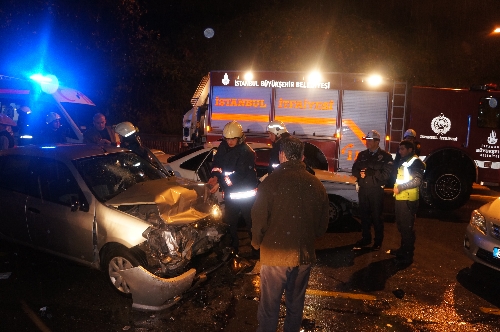 Üsküdar'da kaza: 7 yaralı (Özel)