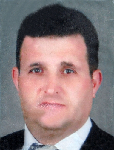 Üst katın balkonundan evine inmeye çalışırken öldü