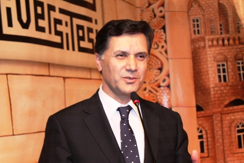 Vali Ayvaz: Bir otel parası ile şehrin alt yapısını değiştirdik