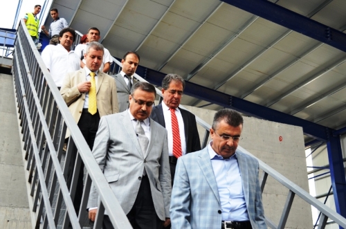 Vali Lekesiz: Düzenli depolanan çöplerin geri dönüşümü sağlanmalı