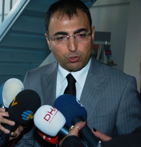 Vali Toprak: Okulu bırakıp olaylarda yer alan öğretmenler tespit edildi