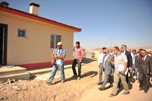 Van köylerinde yıkılan evler EYY modeli ile yeniden yapılıyor