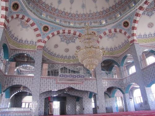 Varsak, camiine kavuştu