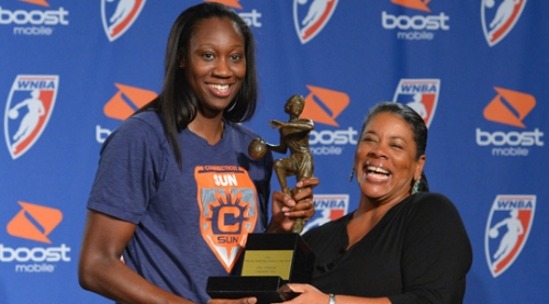 WNBA'de sezonun MVP'si; Tina Charles