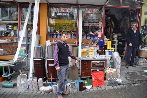 Yağmur ve soğuk hava sobacıların yüzünü güldürdü