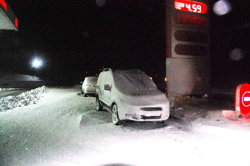 Yalova'da kar mücadelesi devam ediyor
