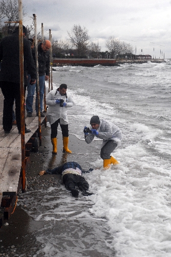 Yalova'da kıyıya ceset vurdu