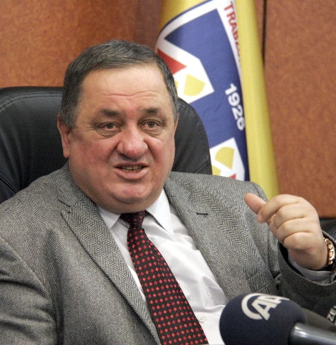 Yaseminli, naneli ve sinamekili çaylar geliyor