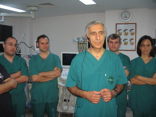 Yemek borusu darlığına endeskopik müdahale (Özel)
