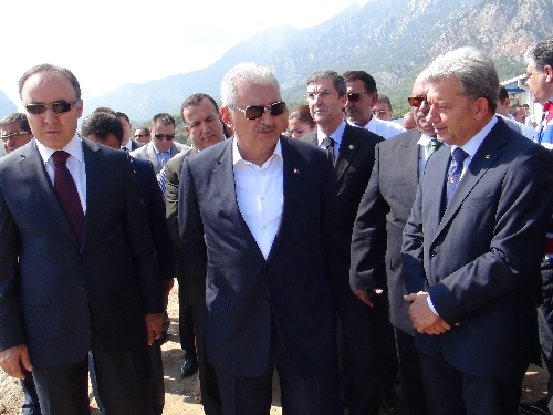 Yıldırım'dan Balyoz değerlendirmesi: Demokrasinin işlediği ülke modern ülkedir
