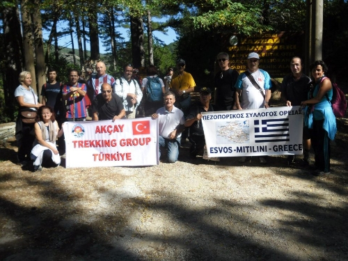 Yunan grup Kazdağları'nda doğa yürüyüşü yaptı