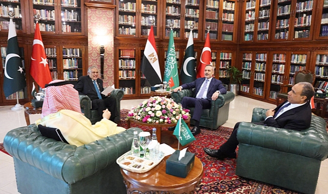 Ortadoğu'da Yeni Güç Ekseni: Türkiye-Mısır-Pakistan İttifakı ve Değişen Bölgesel Parametreler